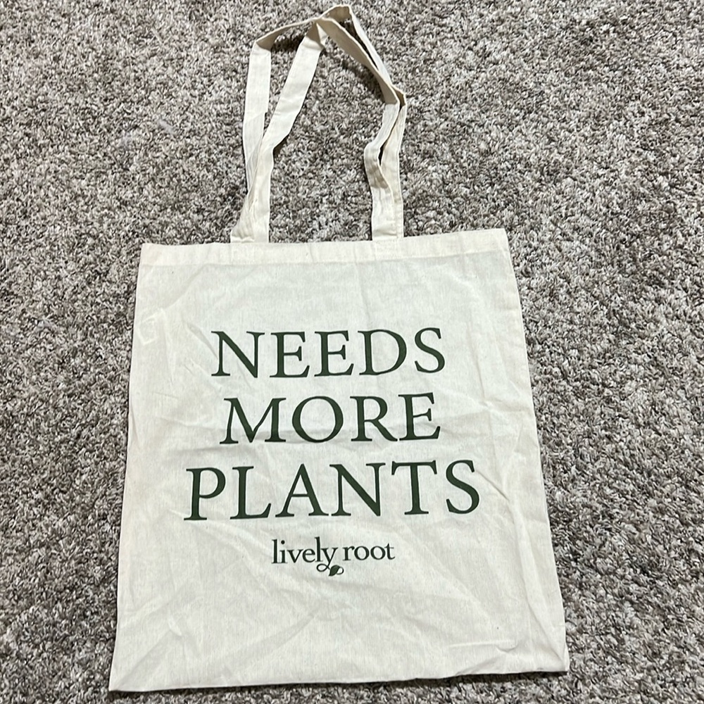 Lively Root Plant tote